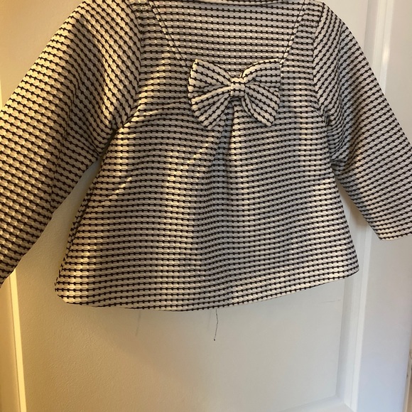 Girls fashion Coat 💓 - Picture 3 of 5